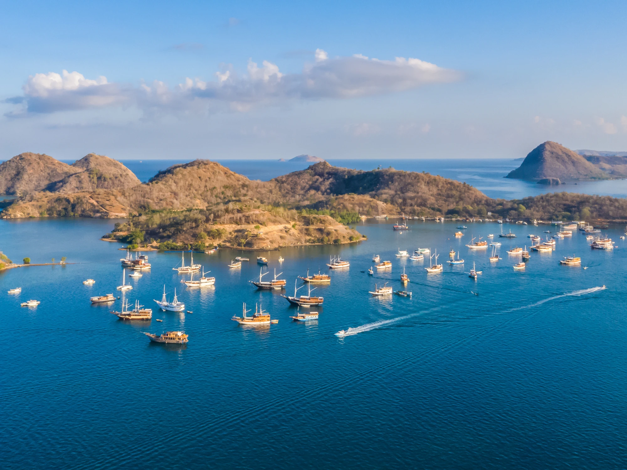 labuan bajo beaches